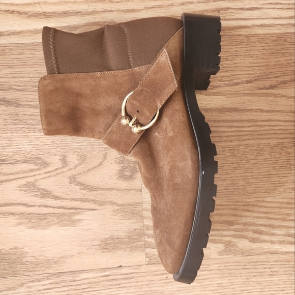 EUC Stuart Weitzman Luxering Suede Ankle Bootie in Brown, Size 6.5 - Picture 6 of 11